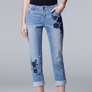 *BOGO 50%*Simply Vera floral embroidered jeans